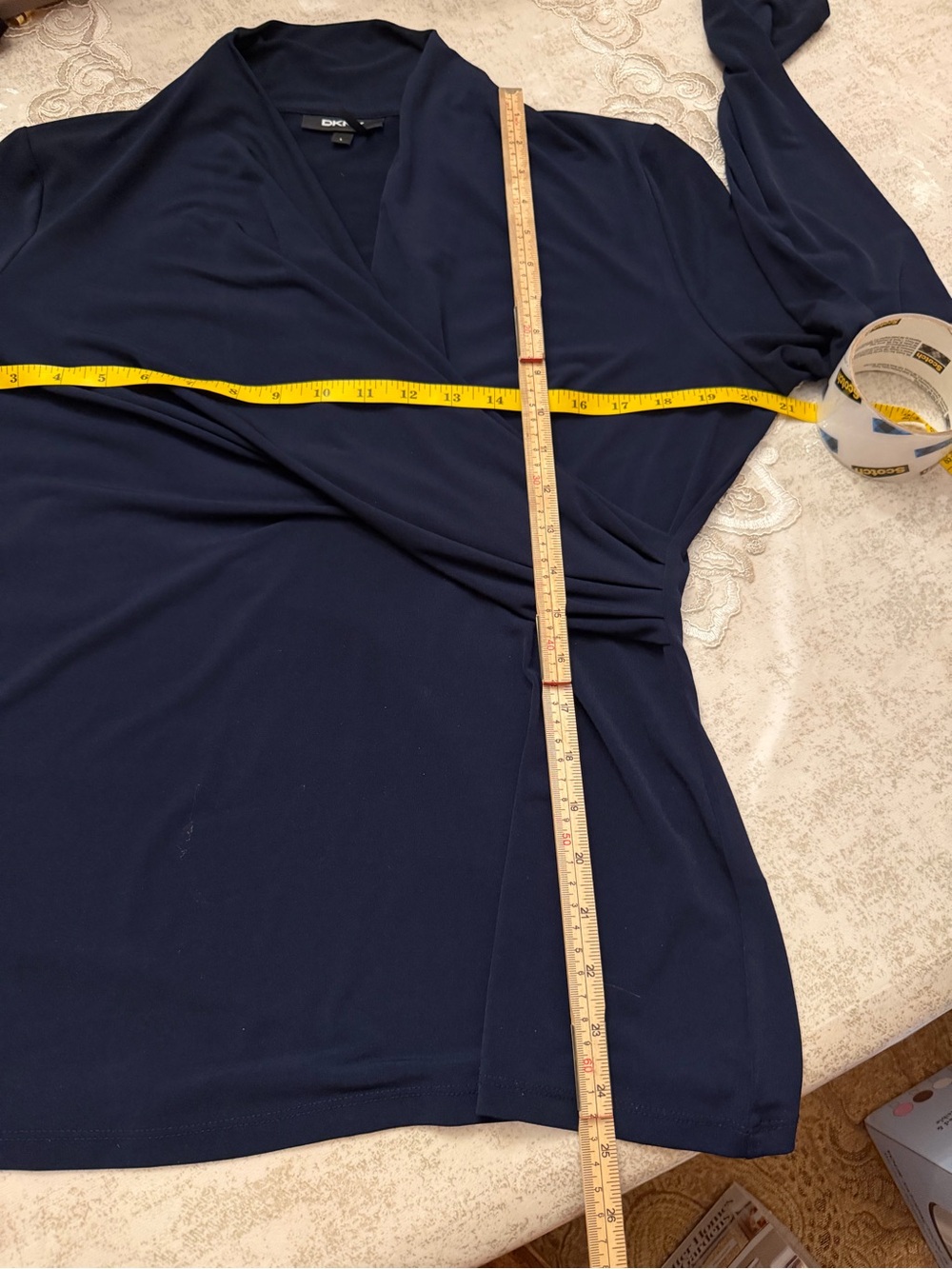 DKNY Womenβs Navy Blue Matte Jersey Faux Wrap Top Long Sleeve Size L - Picture 10 of 12
